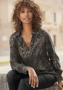 LASCANA Blouses-Animal Print Collared Blouse